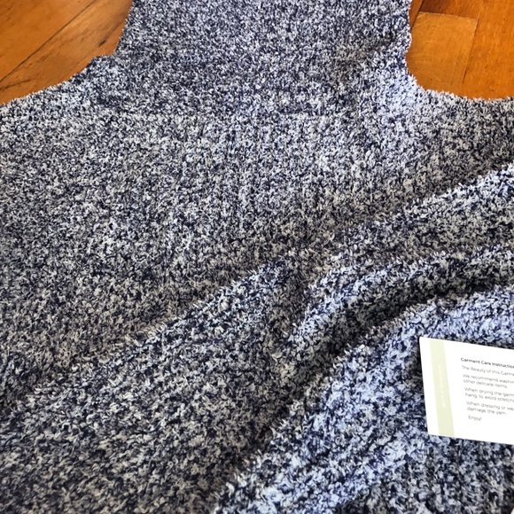 NWT Softies marshmallow slouch turtle neck lounger size L/XL navy - Picture 5 of 6